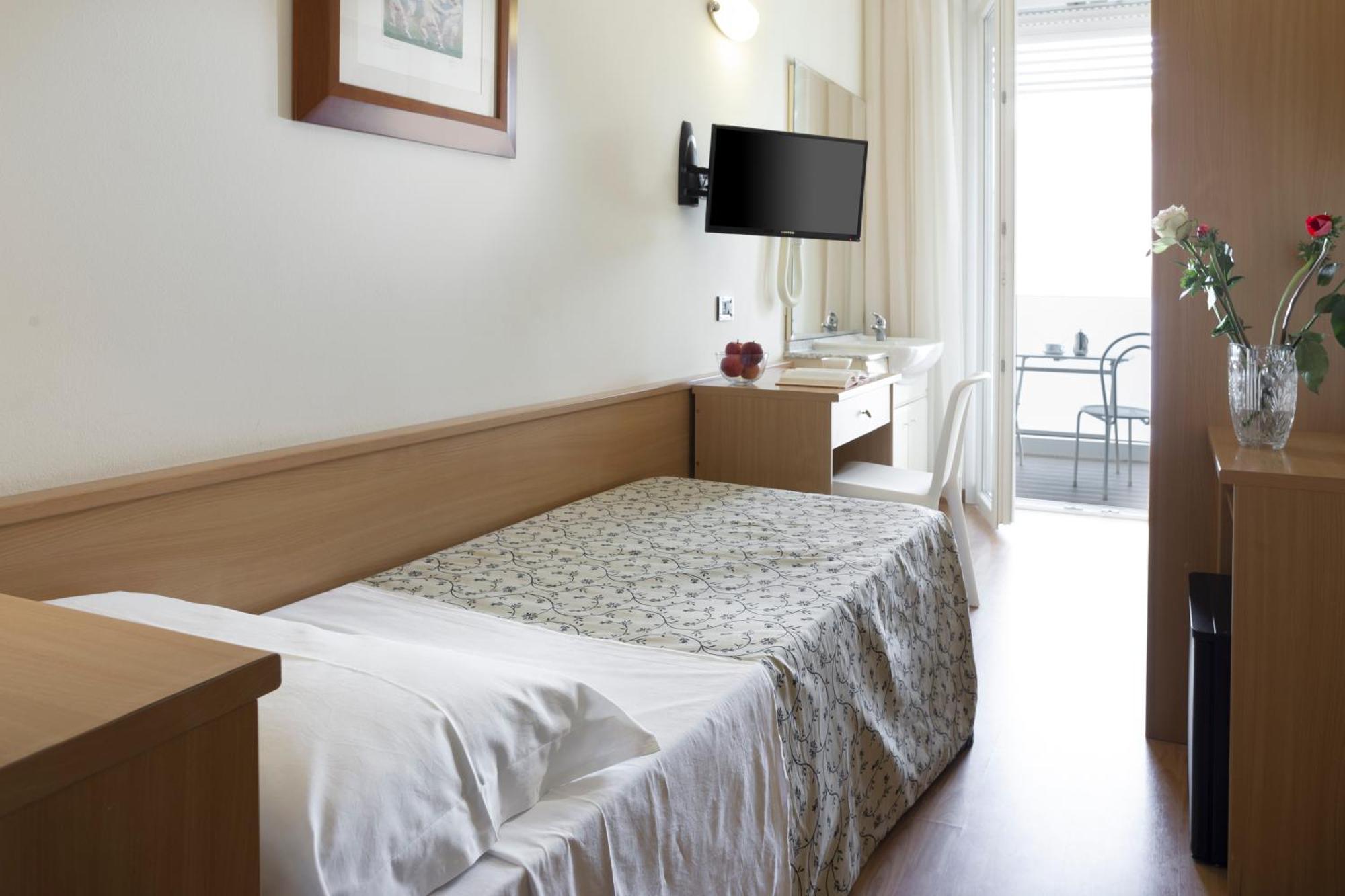 Hotel Baltic Rimini Exteriér fotografie